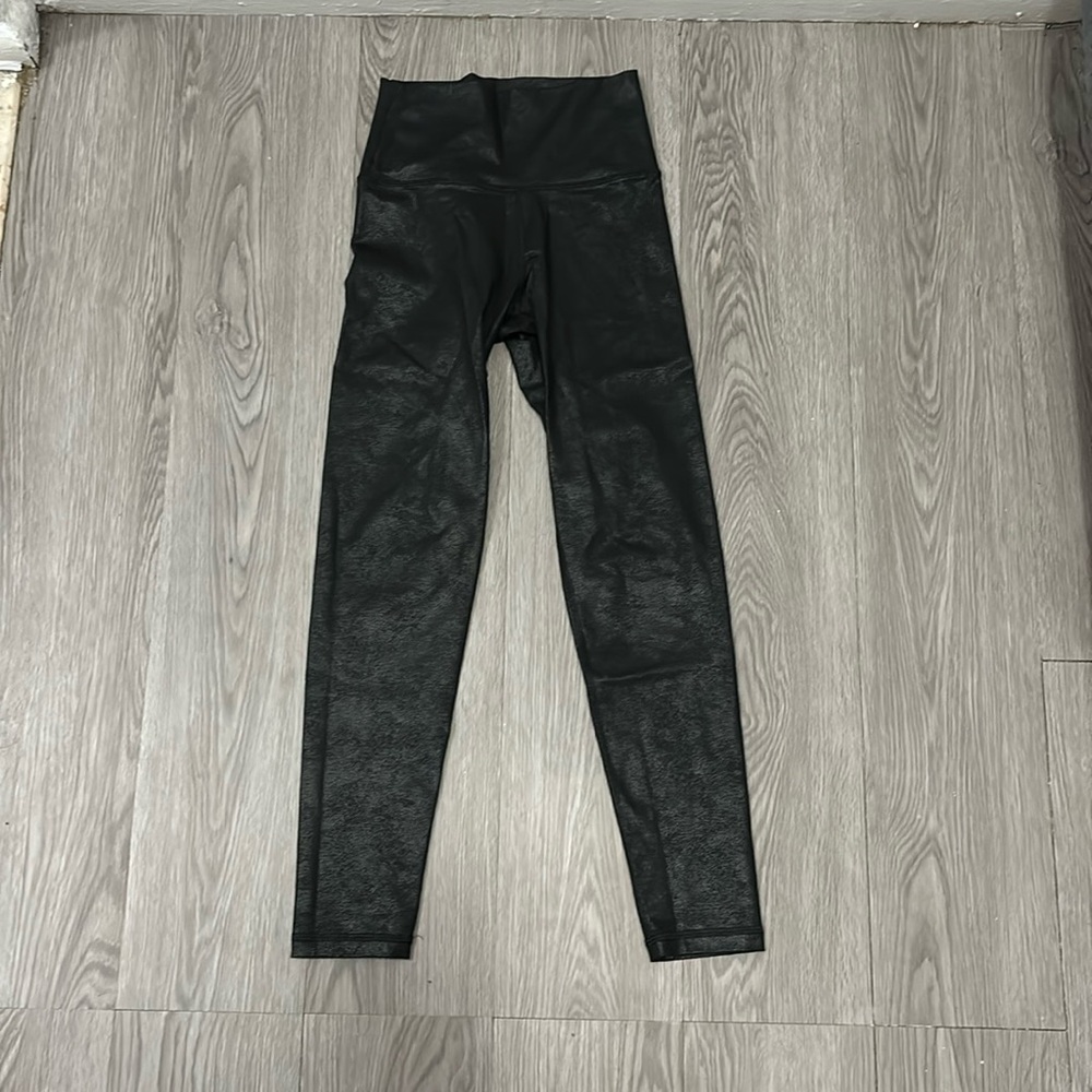 Aerie OFFLINE Leggings Shine Crackle High Waisted Legging Black Leather